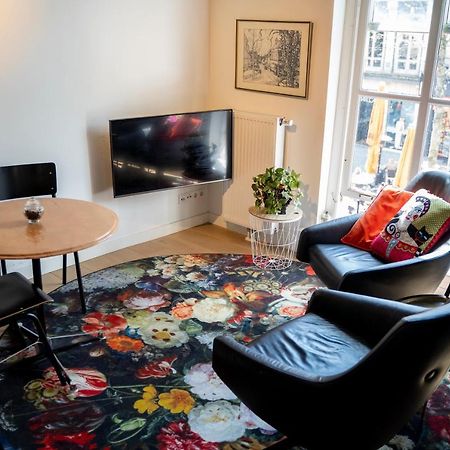 Ginny'S Studio Op De Grote Markt 布雷达 外观 照片